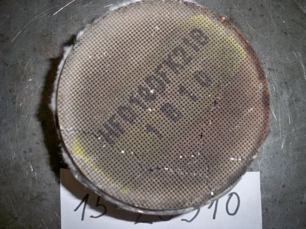 čištění DPF a katalyzátorů - Poškozený filtr pevných částic